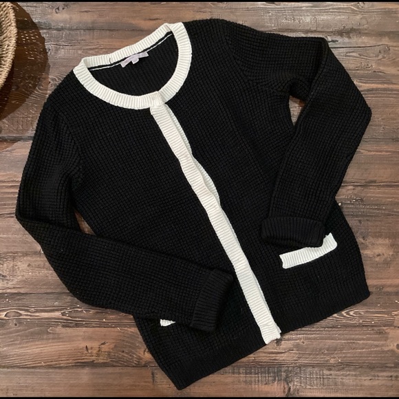 GAP SNAP BUTTON UP SWEATER. SIZE: MEDIUM. - Picture 1 of 5